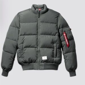 Alpha Industries  MA-1 QUILTED BOMBER JACKET BLACK